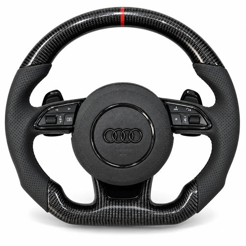 Version cuir perforé noir du même volant, haut et bas en carbone brillant, modèle Audi A3 8V (palettes au volant en option, non comprises)