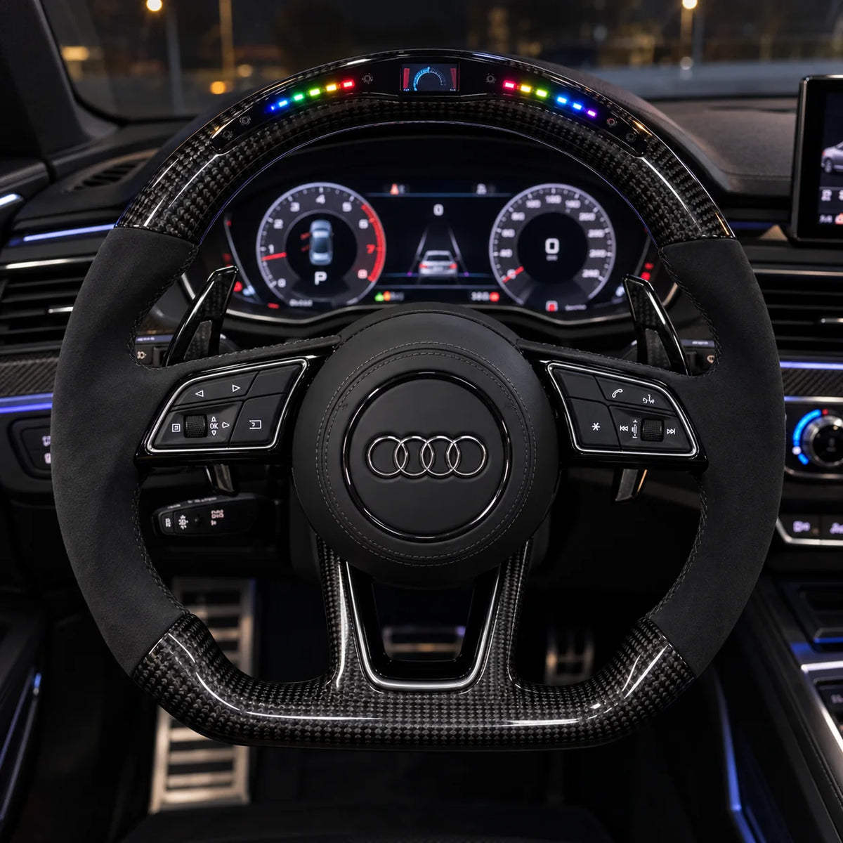 Option affichage LED intégrée au sommet de la couronne en carbone, Audi A4 B9