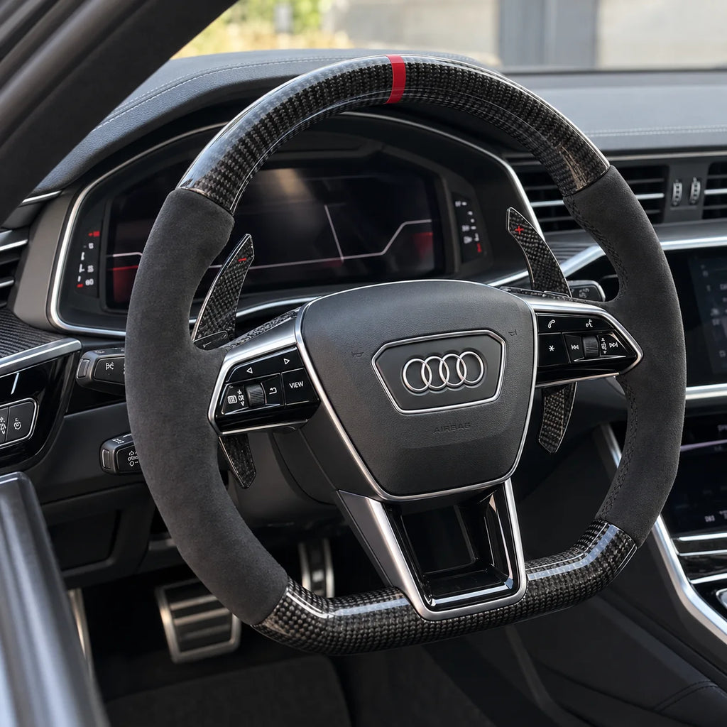 Option palettes de changement de vitesse fixées derrière les branches, modèle Audi RS6 C8