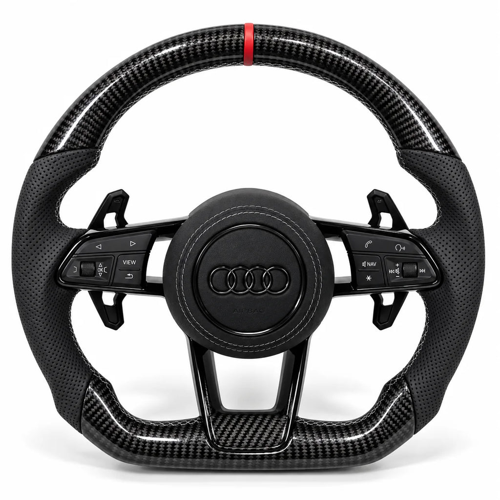 Version cuir perforé noir du même volant, haut et bas en carbone brillant, Audi TT 8S (palettes au volant en option, non comprises)