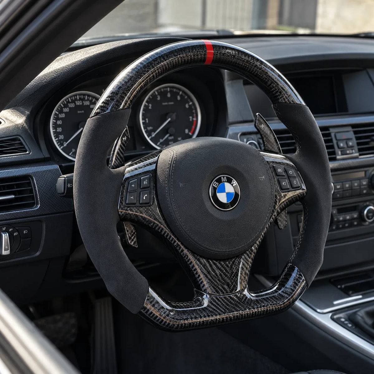 Option palettes de changement de vitesse fixées derrière les branches, modèle BMW E46