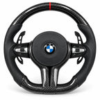 Version cuir perforé noir du même volant, haut et bas en carbone brillant, BMW F30 (palettes au volant en option, non comprises)