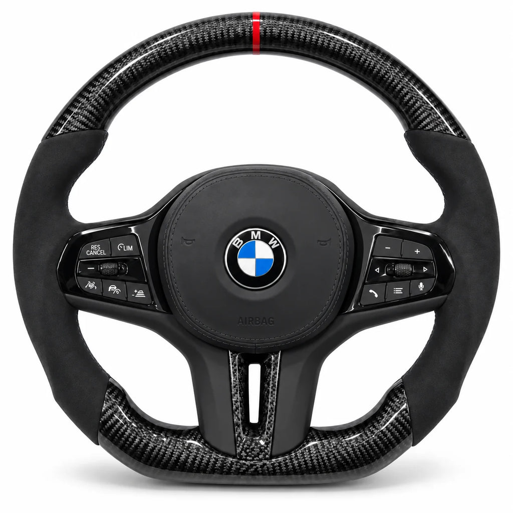 Volant carbone pour BMW G20, G30 et F40 vu de face, côtés en alcantara noir, repère rouge au sommet
