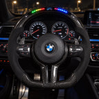 Option affichage LED intégrée au sommet de la couronne en carbone, modèle BMW M3 F80