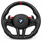 Version cuir lisse noir du même volant, haut et bas en carbone brillant, BMW M3 G80 et M4 G82 (palettes au volant en option, non comprises)