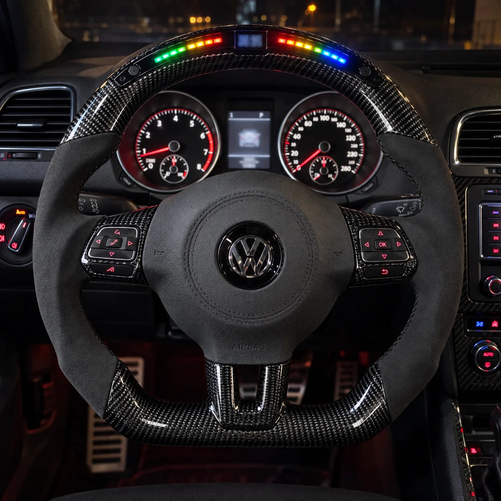 Option affichage LED intégrée au sommet de la couronne en carbone, Golf 6 GTI