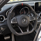 Option palettes de changement de vitesse fixées derrière les branches, Mercedes A45 AMG
