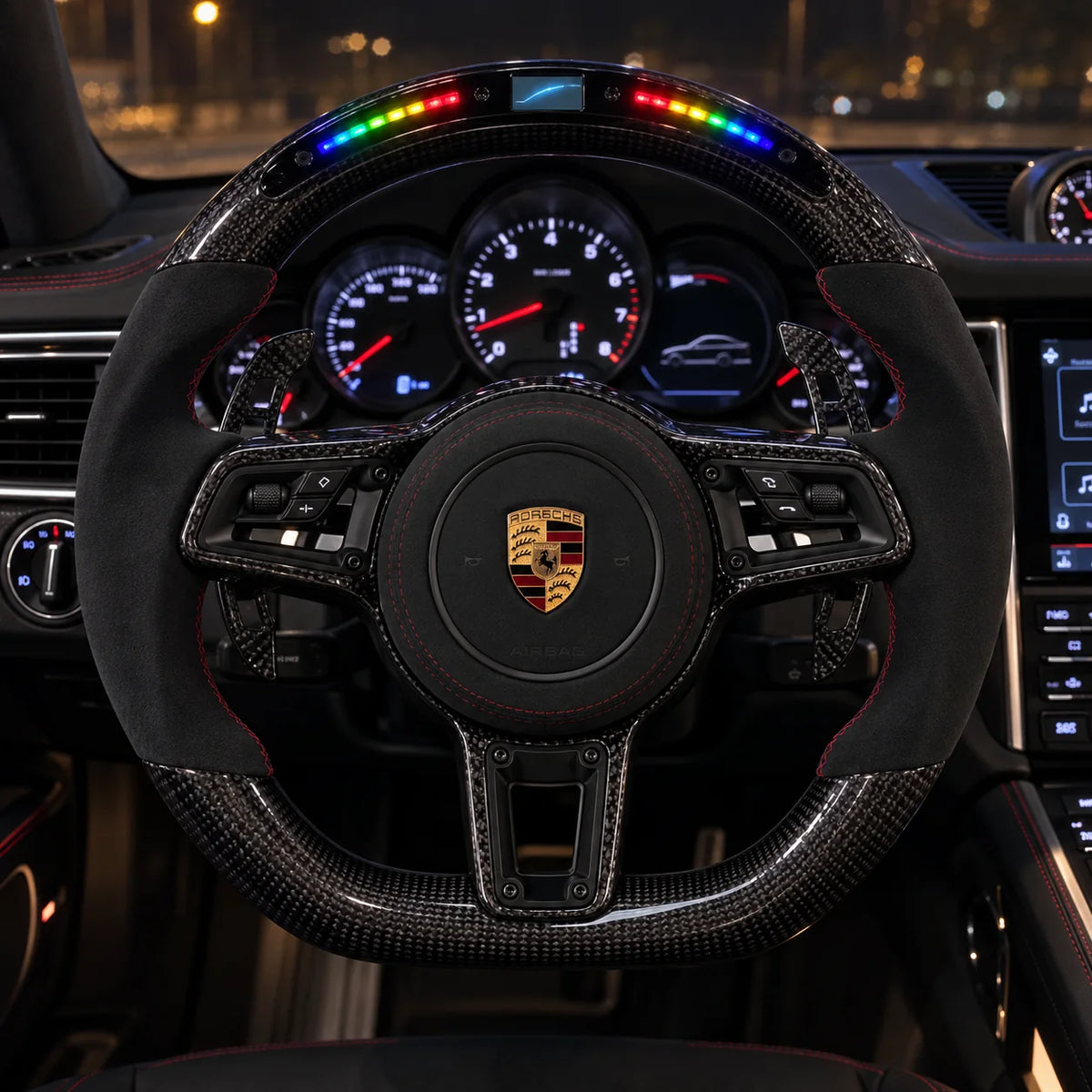 Option affichage LED intégrée au sommet de la couronne en carbone, modèle Porsche 911
